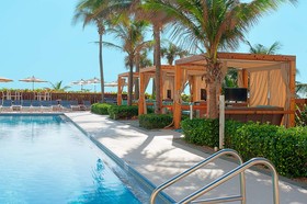 The Singer Oceanfront Resort, Curio Collection by Hilton
