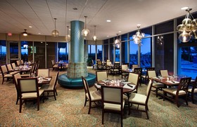 The Singer Oceanfront Resort, Curio Collection by Hilton