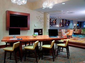 The Singer Oceanfront Resort, Curio Collection by Hilton