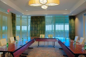 The Singer Oceanfront Resort, Curio Collection by Hilton