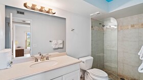 Bahia Vista by RedAwning