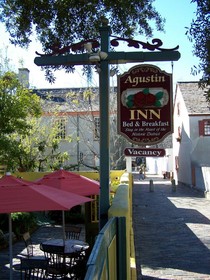 Agustin Inn