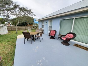 Crescent Cottage Home