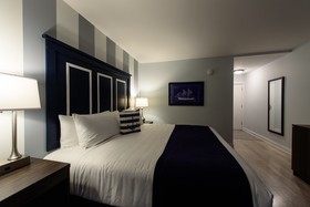 Marker 8 Hotel & Marina