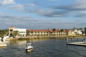 Marker 8 Hotel & Marina