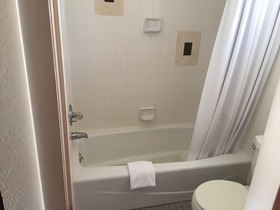 Merida Inn & Suites