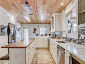 Sea Spray Beach House