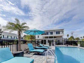 Sea Spray Beach House