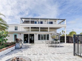 Sea Spray Beach House