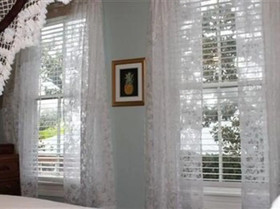 Victorian House B&B