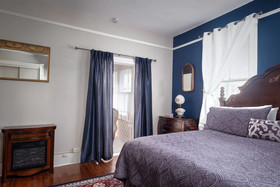 Victorian House B&B