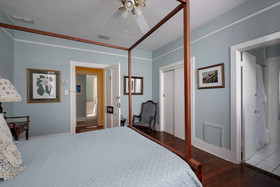Victorian House B&B