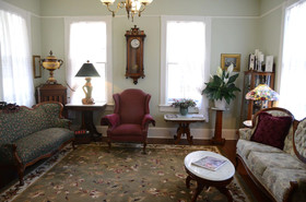 Victorian House B&B