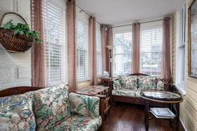 Victorian House B&B