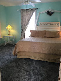Victorian House B&B