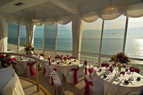 Bellwether Beach Resort