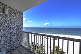 Bellwether Beach Resort