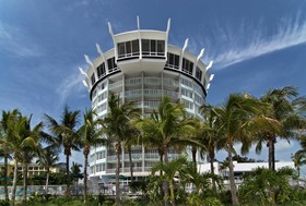 Bellwether Beach Resort