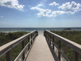 Bellwether Beach Resort