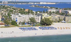 RumFish Beach Resort by TradeWinds