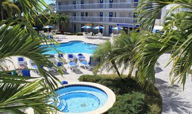 RumFish Beach Resort by TradeWinds