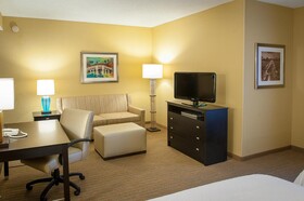 Hampton Inn & Suites St. Petersburg Downtown