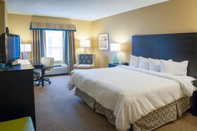 Hampton Inn & Suites St. Petersburg Downtown