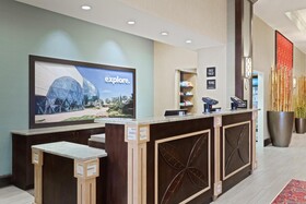 Hampton Inn & Suites St. Petersburg Downtown