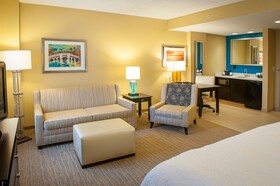 Hampton Inn & Suites St. Petersburg Downtown