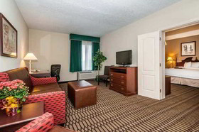 Holiday Inn St. Petersburg West