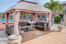 Days Inn by Wyndham St. Petersburg / Tampa Bay Area