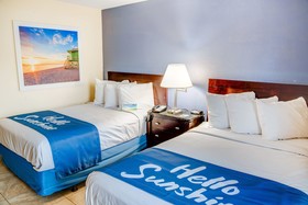 Days Inn by Wyndham St. Petersburg / Tampa Bay Area