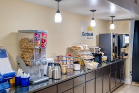 Days Inn by Wyndham St. Petersburg / Tampa Bay Area