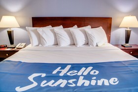 Days Inn by Wyndham St. Petersburg / Tampa Bay Area