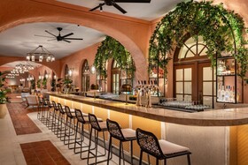 The Vinoy Resort & Golf Club, Autograph Collection