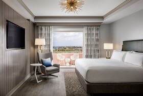 The Vinoy Resort & Golf Club, Autograph Collection