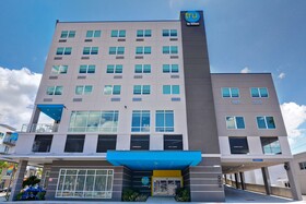 Tru by Hilton St. Petersburg Downtown Central Ave