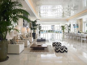 Grand Beach Hotel Surfside West