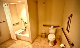 Hilton Garden Inn Miami Dolphin Mall