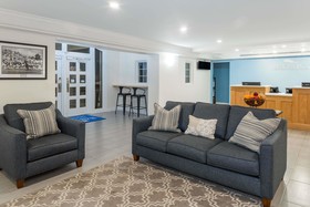 Casa Bella Inn & Suites