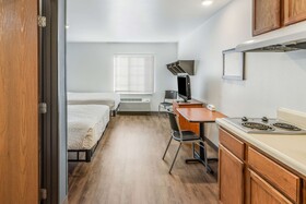 Extended Stay America Select Suites Tallahassee East