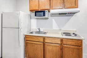 Extended Stay America Select Suites Tallahassee East
