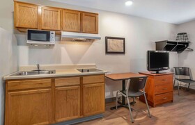 Extended Stay America Select Suites Tallahassee East