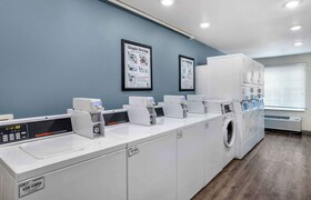 Extended Stay America Select Suites Tallahassee East