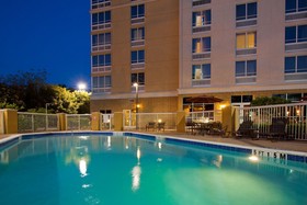 Holiday Inn Hotel & Suites Tallahassee Conference Center N