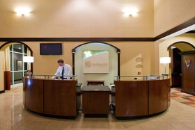 Holiday Inn Hotel & Suites Tallahassee Conference Center N