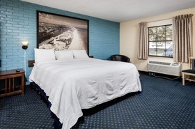 Motel 6 Tallahassee, FL – North Monroe