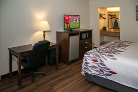 Red Roof Inn Tallahassee East