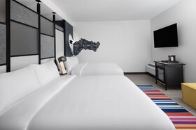 Aloft Tampa Midtown