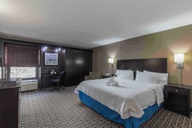 Spark by Hilton Tampa Brandon